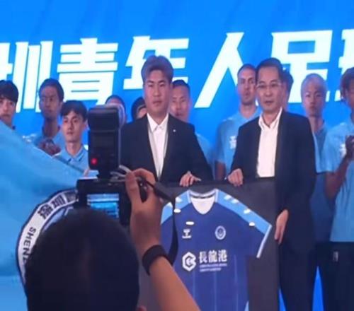 罗贝托与巴,塞罗那达成,两年续约,太阳城官网,太阳城品牌,太阳城精彩,太阳城